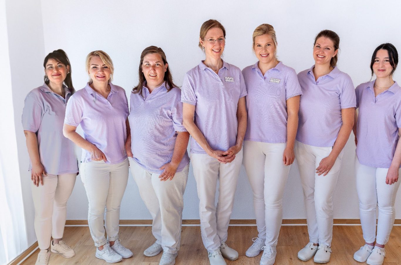 Praxisteam Dr. Vera Schievelbein Praxisteam der Kieferorthopädie Praxis Dr. Vera Schievelbein